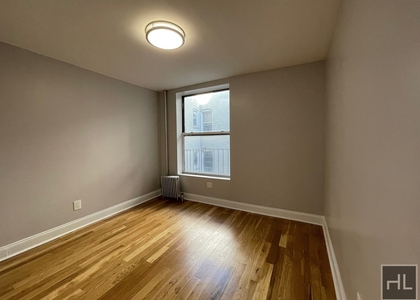 2 Bedrooms, Washington Heights Rental in NYC for $2,391 - Photo 1