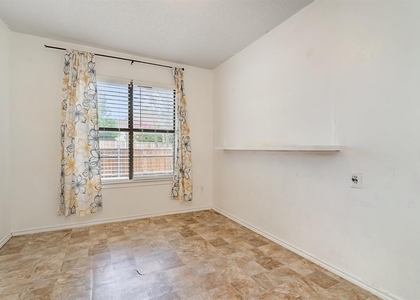 3 Bedrooms, Valley Vista Rental in Denton-Lewisville, TX for $2,200 - Photo 1