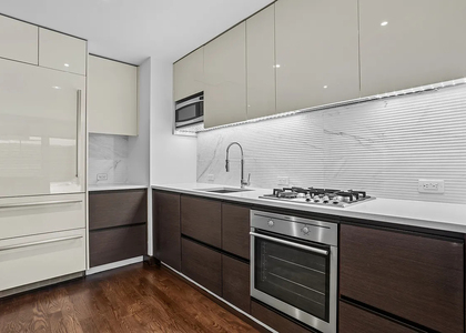 138 East 12th Street - Photo 1