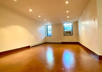 1 Bedroom, Upper East Side Rental in NYC for $4,095 - Photo 1