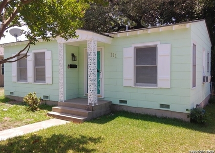 2 Bedrooms, Terrell Heights Rental in San Antonio, TX for $1,475 - Photo 1
