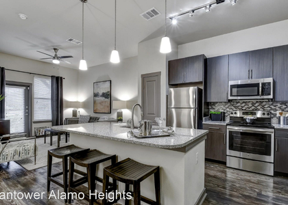 2 Bedrooms, Uptown Broadway Rental in San Antonio, TX for $1,625 - Photo 1