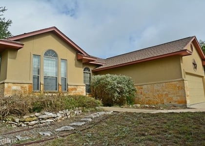 3 Bedrooms, Clearwater Estates Rental in Canyon Lake, TX for $2,400 - Photo 1