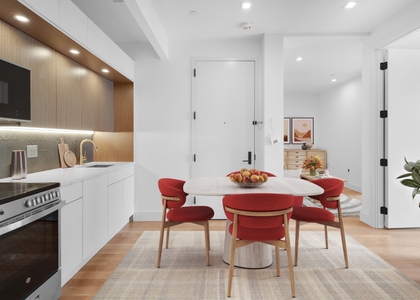 426 mahattan ave - Photo 1