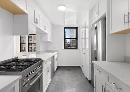4 Bedrooms, Upper East Side Rental in NYC for $20,250 - Photo 1