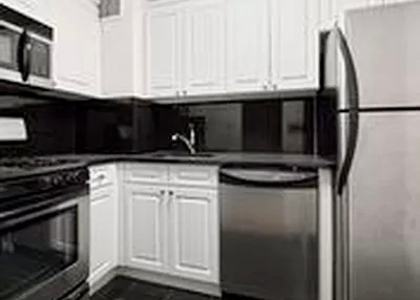 2 Bedrooms, Upper East Side Rental in NYC for $9,870 - Photo 1