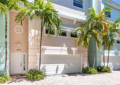 4 Bedrooms, Pompano Beach Rental in Miami, FL for $3,500 - Photo 1