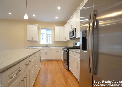 3 Bedrooms, Oak Square Rental in Boston, MA for $3,000 - Photo 1