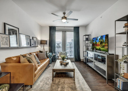 2 Bedrooms, Johnston Terrace Rental in Austin-Round Rock Metro Area, TX for $2,400 - Photo 1