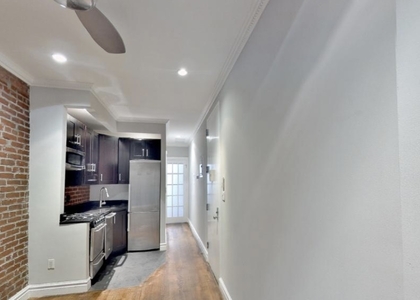 3 Bedrooms, Chelsea Rental in NYC for $5,995 - Photo 1