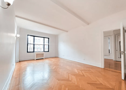 2 Bedrooms, Upper East Side Rental in NYC for $10,000 - Photo 1