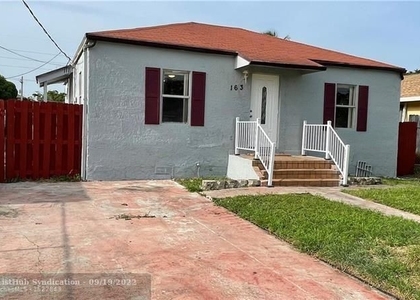 4 Bedrooms, Carver Heights Rental in Miami, FL for $2,900 - Photo 1
