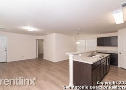 4 Bedrooms, East Central San Antonio Rental in San Antonio, TX for $1,700 - Photo 1