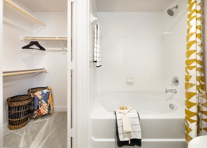 2 Bedrooms, Round Rock-Georgetown Rental in Austin-Round Rock Metro Area, TX for $1,877 - Photo 1