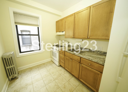 1 Bedroom, Sunnyside Rental in NYC for $2,300 - Photo 1
