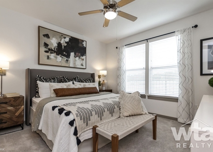 3 Bedrooms, Cedar Park-Liberty Hill Rental in Austin-Round Rock Metro Area, TX for $2,594 - Photo 1