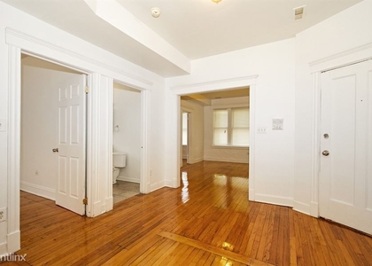 2 Bedrooms, Gresham Rental in Chicago, IL for $970 - Photo 1
