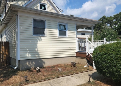 2 Bedrooms, Deer Park Rental in Long Island, NY for $3,300 - Photo 1