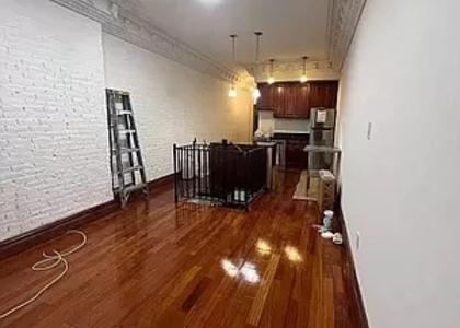 3 Bedrooms, Alphabet City Rental in NYC for $5,700 - Photo 1