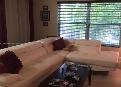 3 Bedrooms, Wood Hue Condominiums Rental in Miami, FL for $2,350 - Photo 1