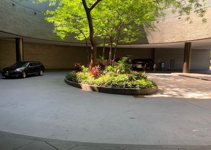 1 Bedroom, Gold Coast Rental in Chicago, IL for $2,950 - Photo 1