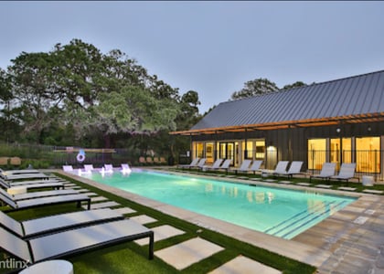 2 Bedrooms, West Oak Hill Rental in Austin-Round Rock Metro Area, TX for $2,385 - Photo 1