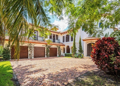 6 Bedrooms, Hypoluxo Island Rental in Miami, FL for $39,000 - Photo 1