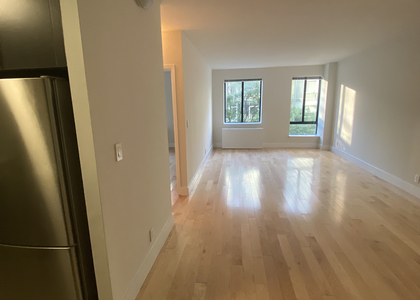 1 Bedroom, Hell's Kitchen Rental in NYC for $4,295 - Photo 1