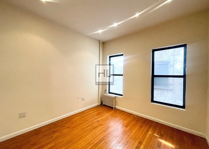 2 Bedrooms, East Village Rental in NYC for $4,199 - Photo 1