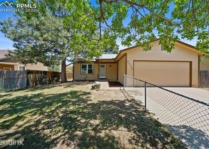 2 Bedrooms, Gateway Park Rental in Colorado Springs, CO for $2,040 - Photo 1