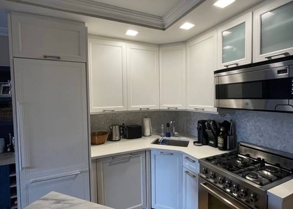 2 Bedrooms, Yorkville Rental in NYC for $7,100 - Photo 1