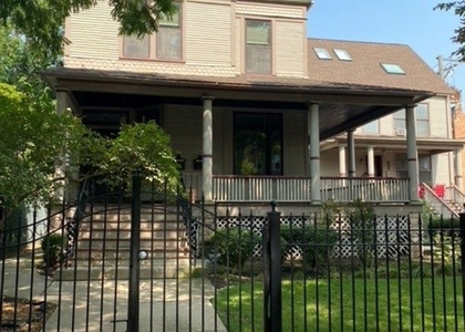 2 Bedrooms, Oak Park Rental in Chicago, IL for $3,250 - Photo 1