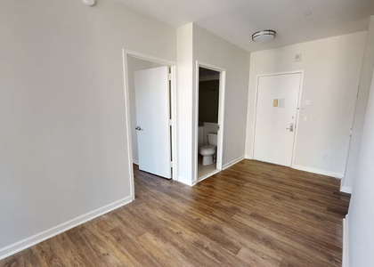 2 Bedrooms, Financial District Rental in NYC for $4,984 - Photo 1