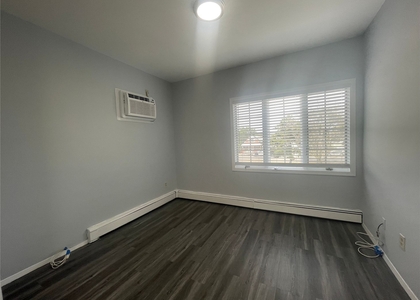 1 Bedroom, East End South Rental in Long Island, NY for $1,950 - Photo 1
