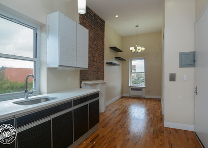 3 Bedrooms, Crown Heights Rental in NYC for $2,850 - Photo 1