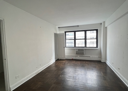 2 Bedrooms, Upper East Side Rental in NYC for $7,000 - Photo 1
