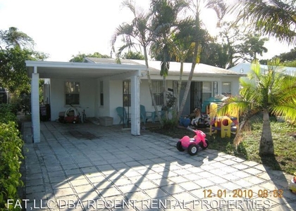 3 Bedrooms, South Middle River Rental in Miami, FL for $1,995 - Photo 1