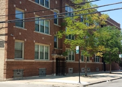 3 Bedrooms, Marquette Park Rental in Chicago, IL for $1,300 - Photo 1