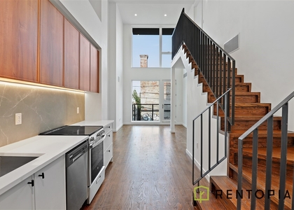 2 Bedrooms, Williamsburg Rental in NYC for $7,150 - Photo 1
