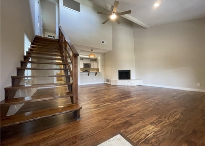 2 Bedrooms, Barton Hills Rental in Austin-Round Rock Metro Area, TX for $2,550 - Photo 1