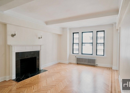 2 Bedrooms, Upper East Side Rental in NYC for $6,800 - Photo 1