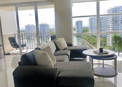 2 Bedrooms, Admirals Port Rental in Miami, FL for $4,000 - Photo 1