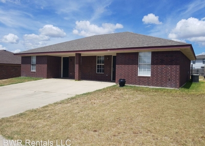 2 Bedrooms, Killeen Rental in Killeen-Temple-Fort Hood, TX for $895 - Photo 1