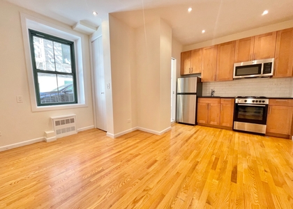 Studio, Upper East Side Rental in NYC for $2,475 - Photo 1