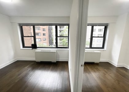 1 Bedroom, Sutton Place Rental in NYC for $3,600 - Photo 1