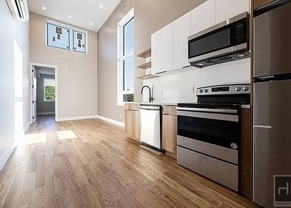 2 Bedrooms, Ocean Hill Rental in NYC for $2,700 - Photo 1