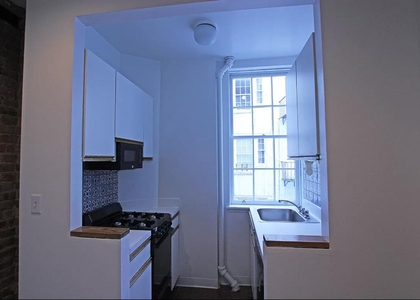 2 Bedrooms, Yorkville Rental in NYC for $4,000 - Photo 1
