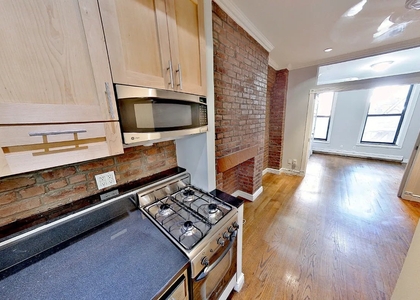 1 Bedroom, Alphabet City Rental in NYC for $3,500 - Photo 1