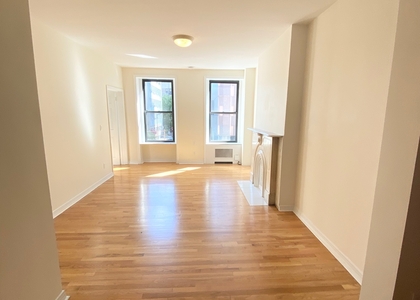 3 Bedrooms, East Village Rental in NYC for $7,000 - Photo 1
