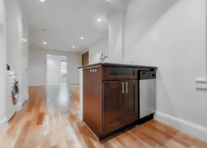 1 Bedroom, Sutton Place Rental in NYC for $3,250 - Photo 1